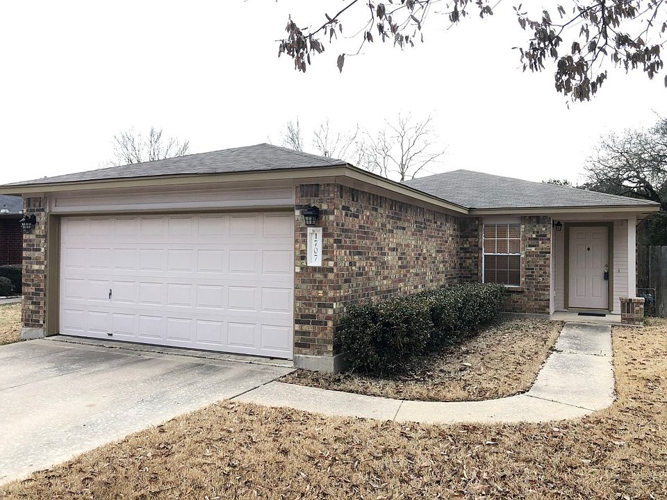 1st image of 1707 Fairweather Way