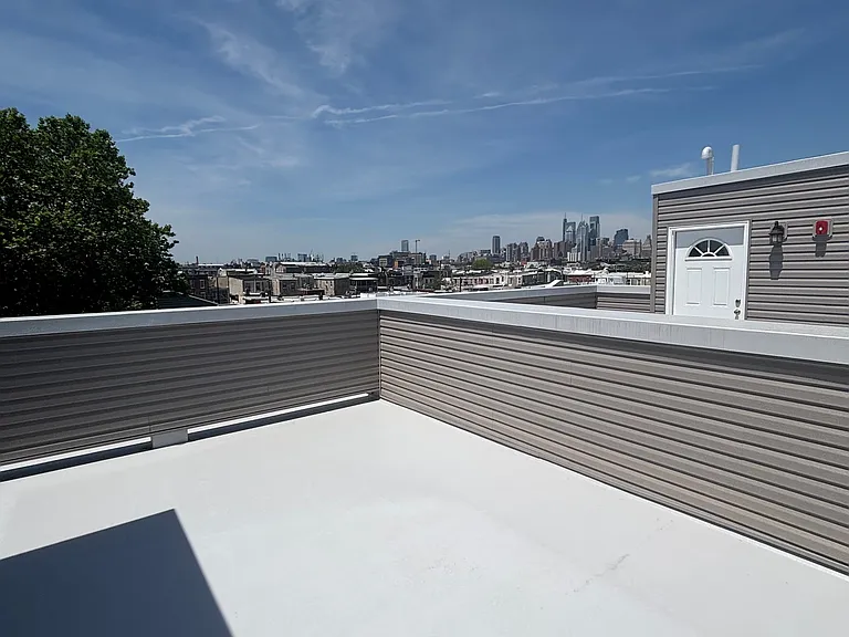 1430 S 6th St #3 — Photo 2