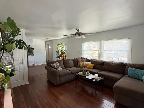 7 Oak Dr, Spring City, PA 19475