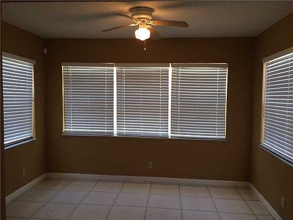 5th image of 770 NW 35th Ave