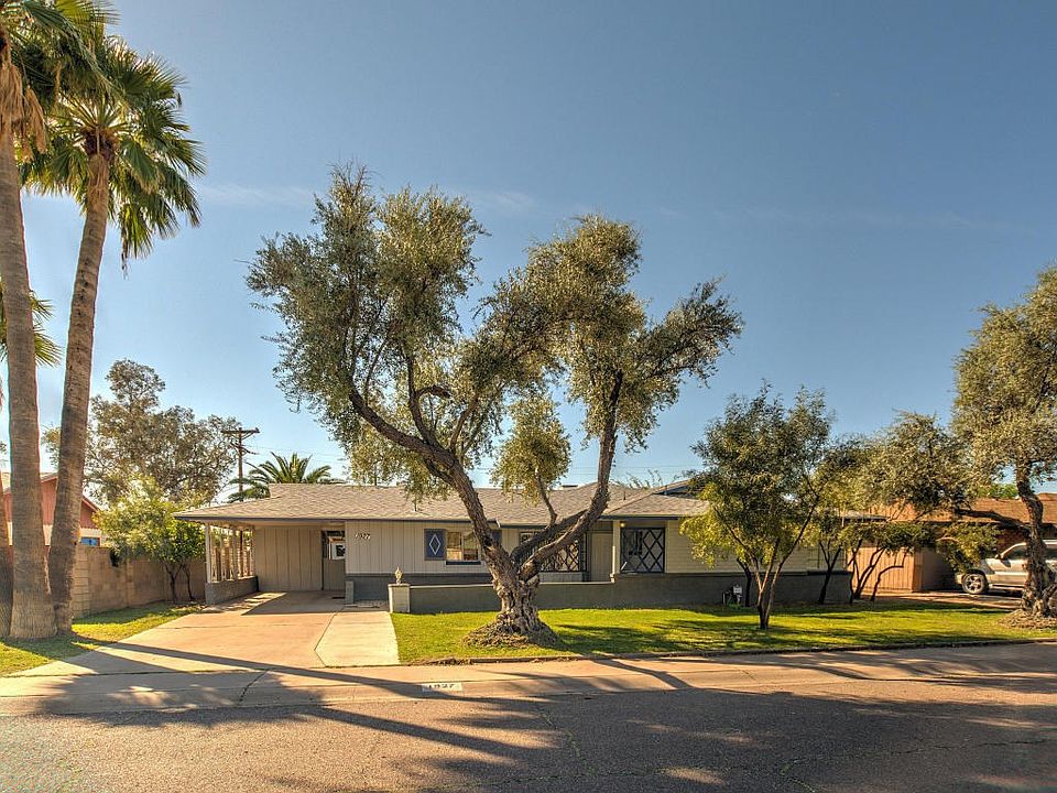 Front 1927 W ROMA AVE Phoenix AZ-MLS_Siz