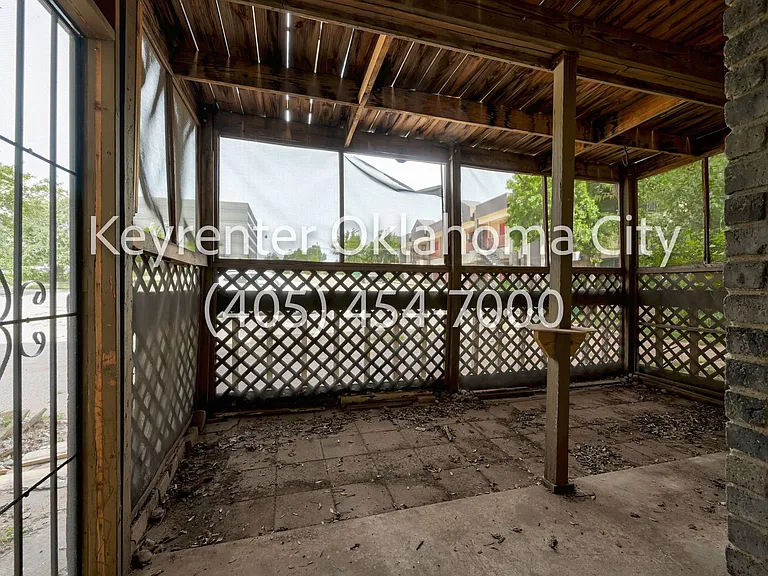 6550 N Meridian Ave Townhouse — Photo 30