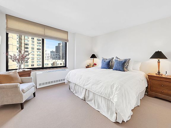 4th image of 400 E 70th St APT 1606