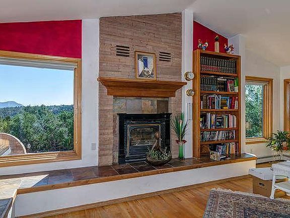 5th image of 55 Sandia Haven Dr