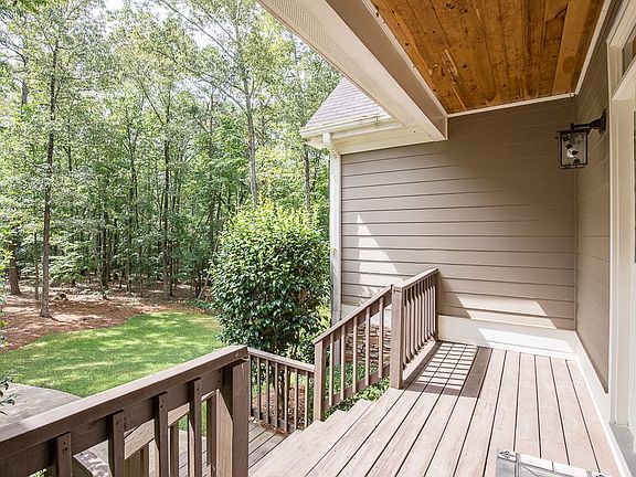4th image of 464 Fern Park Dr