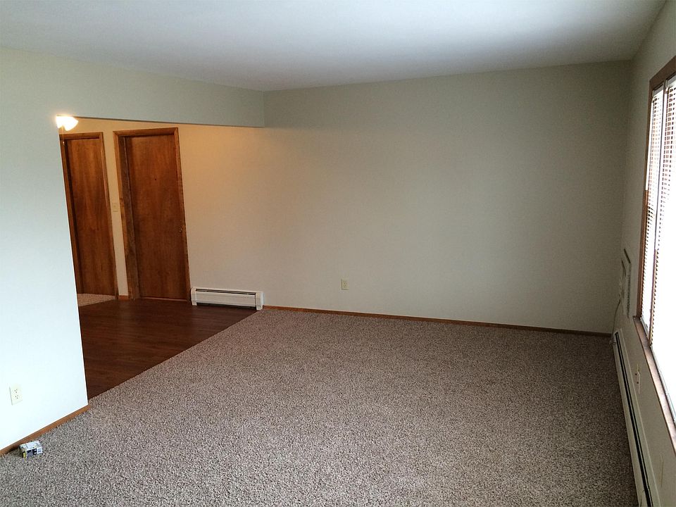 1st image of 1109 13th Ave N #10615542