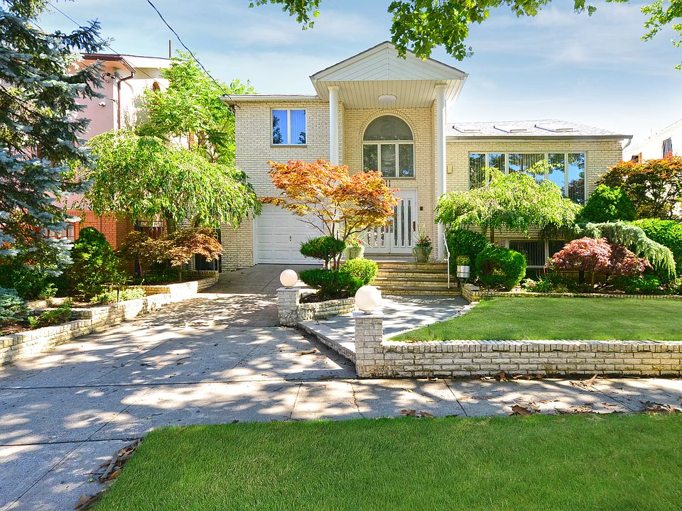 1st image of 11 Gaylord Dr N