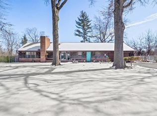 10839 Hickman Heights Rd, Kansas City, MO 64137