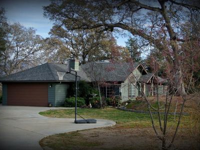14731 Crown Oak Dr, Prather, CA, 93651