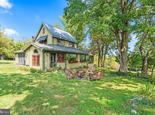 92 Flat Earth Ln, Harpers Ferry, WV 25425