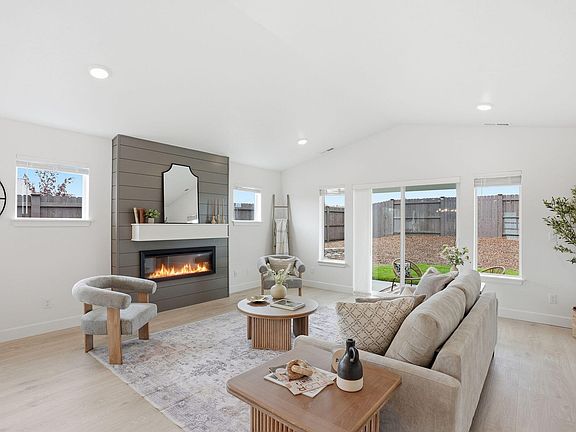 4th image of 4082 SW Pumice Ave #79