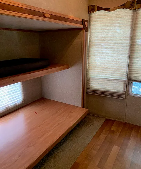 23285 Point Lookout Rd #1 — Photo 5