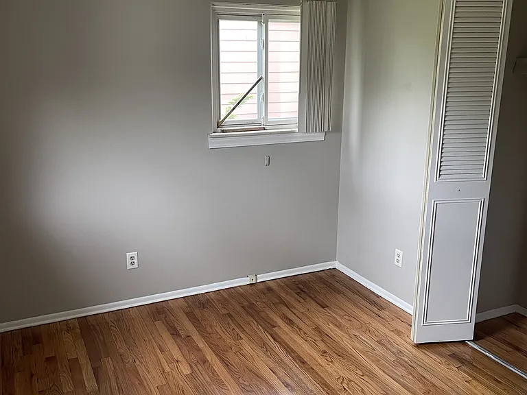 3318 W Jolly Rd — Photo 15