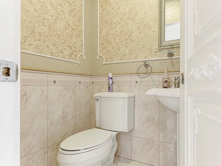 6641 Agnes Ave — Photo 12