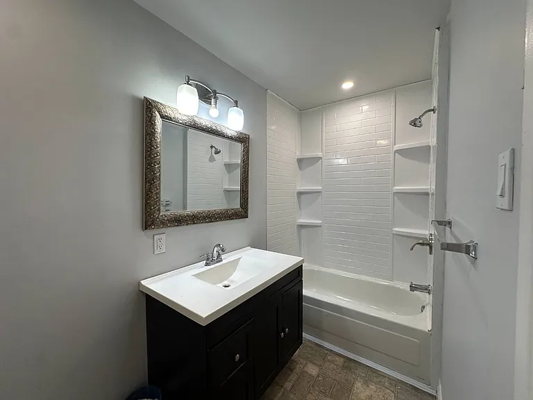 274 William St #L — Photo 15