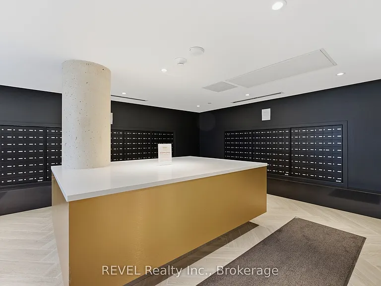 2450 Old Bronte Rd #405 — Photo 36