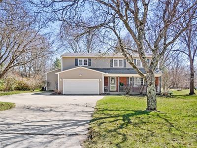 2335 Weymouth Rd, Hinckley, OH, 44233