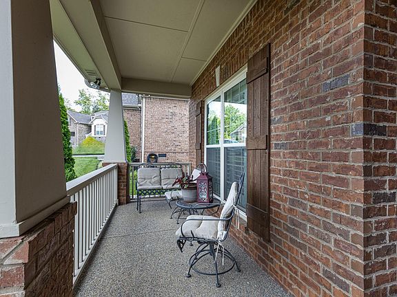 4th image of 2000 Virgle Cir