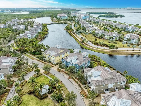 282 SAPPHIRE LAKE DRIVE DRIVE #201, BRADENTON, FL 34209
