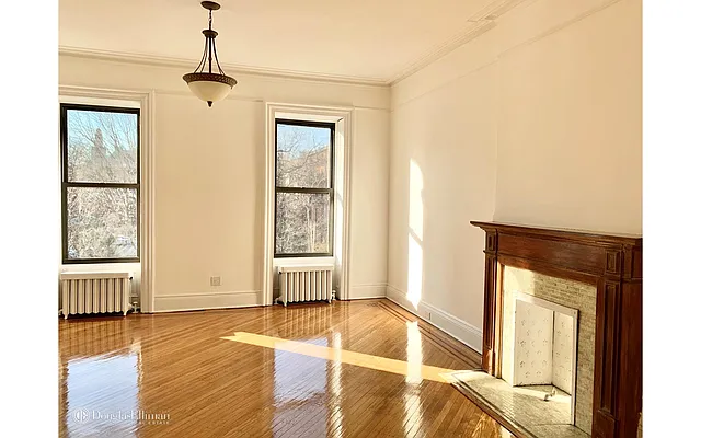 Rented by Douglas Elliman | media 11