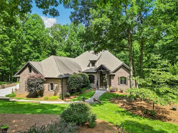 562 Rocky Cove Ln, Denton, NC 27239