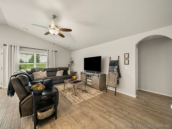 5th image of 31608 E 64th St S