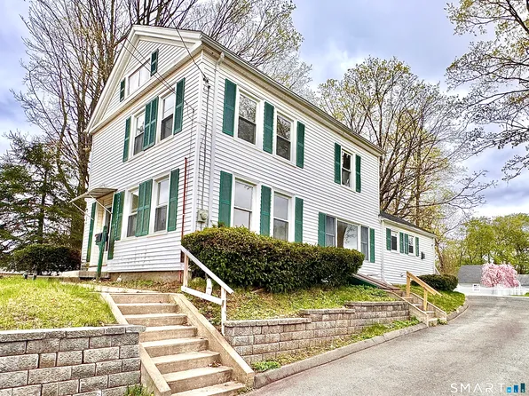 454 Middle Turnpike East, Manchester, CT 06040