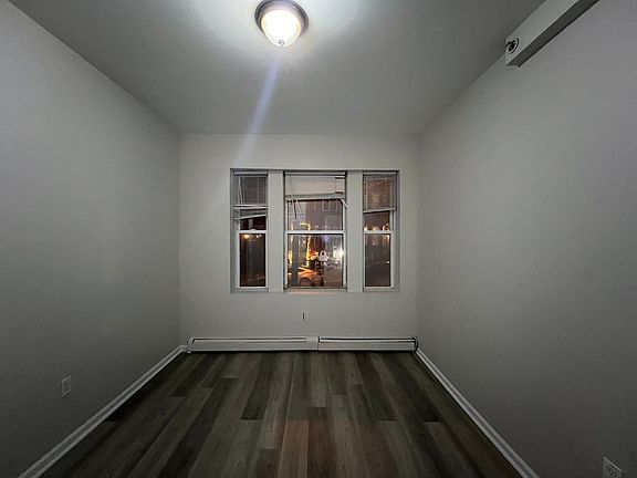 3rd image of 20-02 Emory St #102