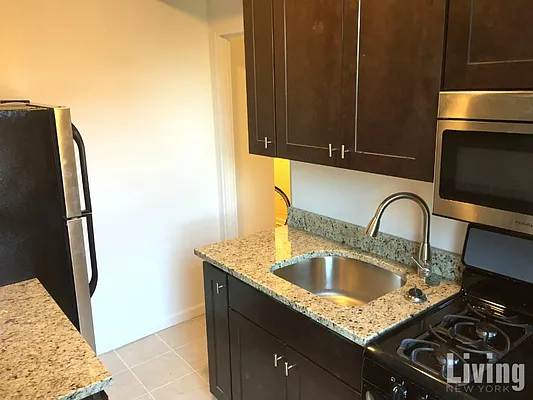 Rented by Living New York | media 2