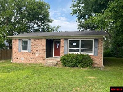 724 S Sycamore St, Harrison, AR, 72601