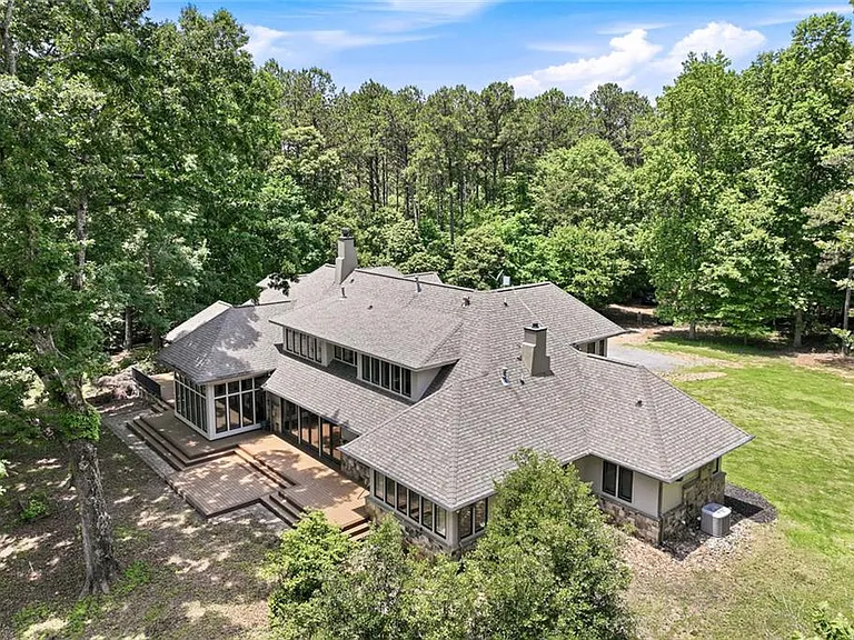 3735 Smithtown Rd — Photo 8