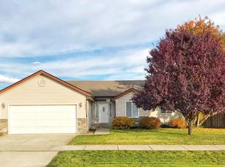 8856 N Torrey Ln, Hayden Lake, ID 83835