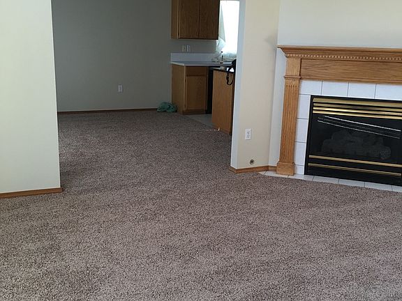2nd image of 2412 E 57th Ave