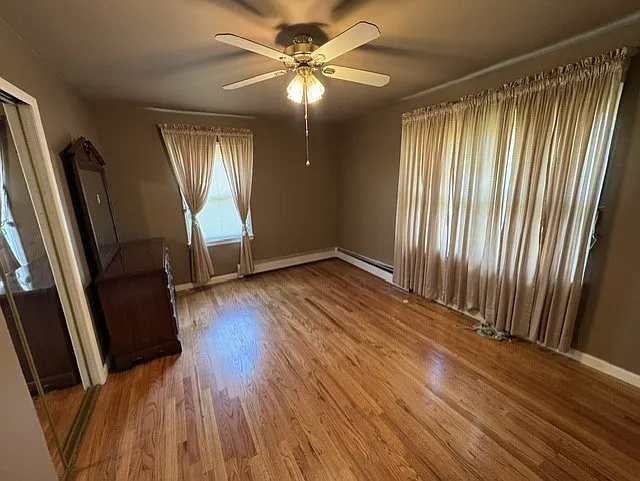 1105 N Logan St — Photo 8