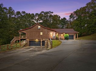 3880 Witty Ln, Hopkinsville, KY 42240