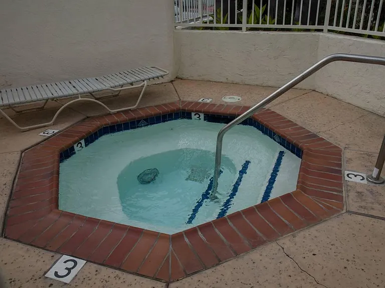 3978 La Jolla Village Dr — Photo 16