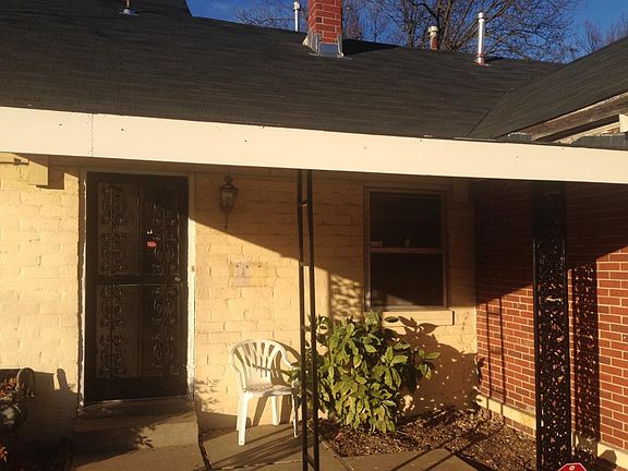 2nd image of 790 E Gage Ave