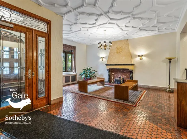 4 Dartmouth Street image 1 of 21