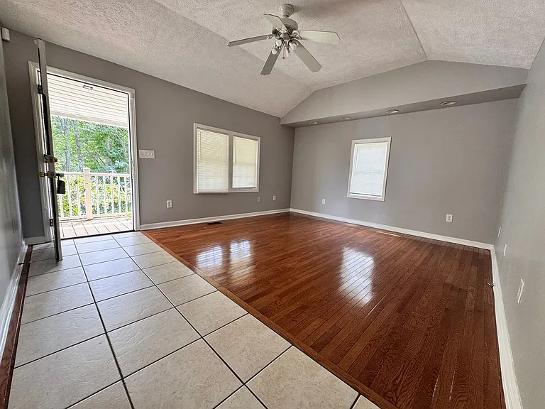 1445 Franklin Rd — Photo 4