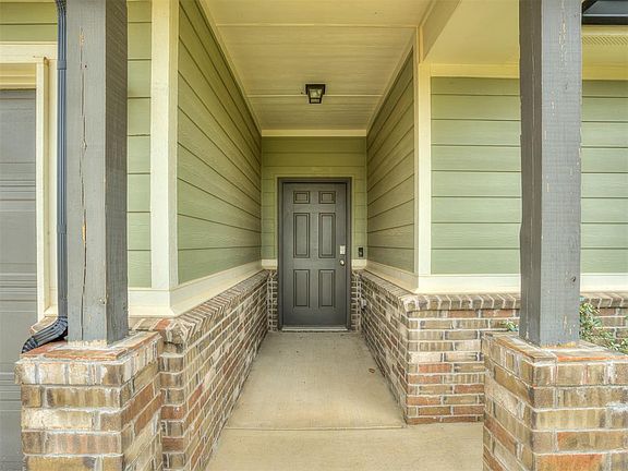 2nd image of 29261 Spur Cir