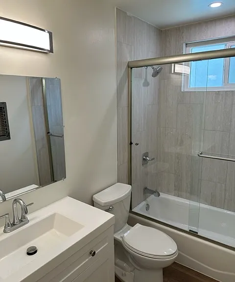1941 Malcolm Ave #6 — Photo 6