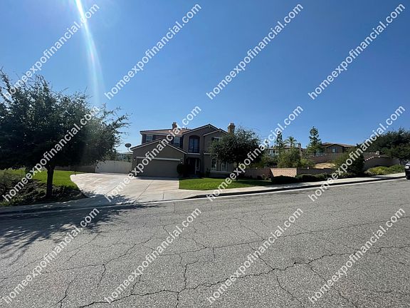 3rd image of 4 Della Cava Ln