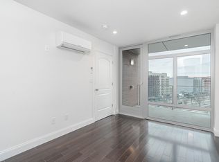 46-02 70th St #8B, Woodside, NY 11377
