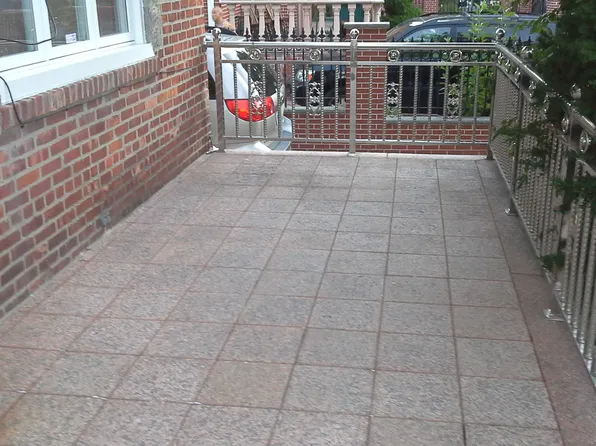 62-15 Boelsen Crescent image 1 of 25