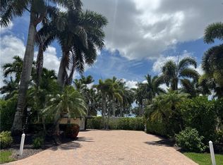 4484 Southern Breeze Dr, Naples, FL 34114