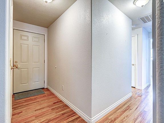 4th image of 2701 W 5th Ave
