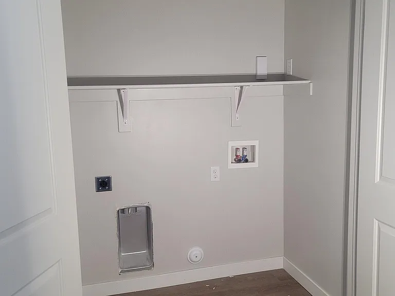 383 S Turley Ave #1 — Photo 7