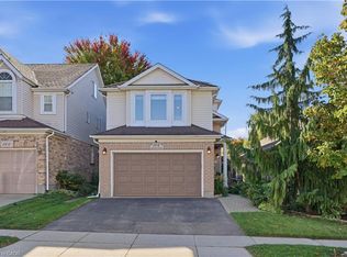 104 Amanda Walk, Cambridge, ON N3C4K7