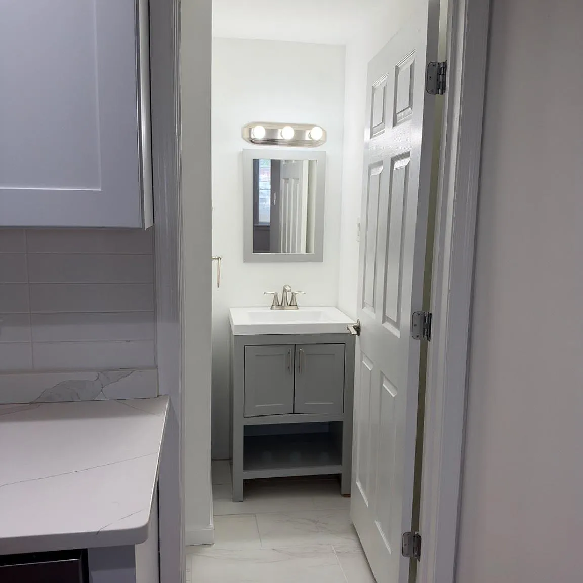 1 bed, 1.0 bath, 2880 sqft, $1,200 — Photo 3