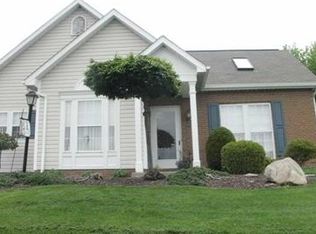 79 Links Dr, New Castle, PA 16101
